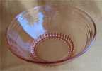 1 Saladier En Verre Rose - 1930  - Deutschland - Glas & Kristall