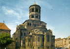 ISSOIRE - SAINT-AUSTREMOINE - Chevet Et Transept, Perspective Sud-Est - Monument Historique Du XII ème Siècle. - Issoire