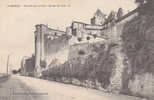 AUBENAS.  _  Entrée De La Ville. Route De Vals. En Bas Personnes Sur Un Tronc  D'arbre. - Aubenas