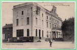 27 - LE NEUBOURG -- Les P.T.T. Inaugurées En 1912 Et Hôtel De Ville - Le Neubourg