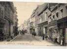 Abbeville    80   ...La Rue St Vulfran..Magasin De Cartes Postales - Abbeville