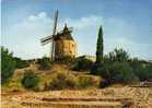 CPM De Fontvielle   Le Célèbre Moulin De Daudet - Fontvieille