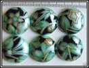 1 Cabochon Nature Fond Noir Sur Vert Environ 18mm - Parels