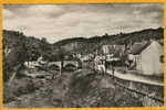 CHAMBON Sur VOUEYZE (Creuse) Le Pont Mediaval Sur La Voueize Personnage Carte Photo Non Circulée - Chambon Sur Voueize