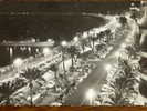 06 - NICE La Nuit - Promenade En Mer. (CPSM) - Niza La Noche