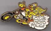 Motos - Tres Joli Pin's - CLUB MOTO POLICE - Motorfietsen