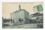 MONTIGNY LE ROI - L'hôtel De Ville Et Place Du Marché - Montigny Le Roi