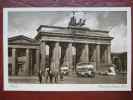 Berlin - Brandenburger Tor / Autobus - Porta Di Brandeburgo