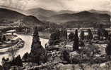 31 MONTREJEAU  VUE SUR LA VALLEE DE LA NESTE ET LES PYRENEES CPSM  Dentellée  Année 1957 - Montréjeau