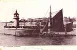 RAMSGATE - Lighthouse & Fishing Boat - Ramsgate  KENT - Ramsgate