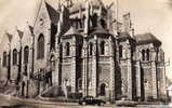 53    Mayenne - La Basilique Notre-Dame Voitures TRACTION  CITROÊN  SIMCA  ARONDE CPSM  Dentellée - Mayenne