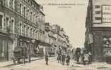 CPA SAINT HILAIRE DU HARCOUET (Manche) - La Grande Rue (animations Et Commerces - Saint Hilaire Du Harcouet