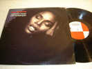 DISQUE LP 33T D ORIGINE / THE CHIMES / I STILL HAVEN T FOUND / CBS 1990 1983  / PARFAIT  ETAT - Disco, Pop