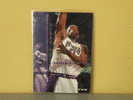 Sacramento Kings - 94 / 95 ( Carte ) Olden Polynice - N.B.A . N° 161 . 2 Scannes - Sacramento Kings