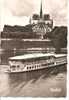 PARIS-bateau Mouche Face à Notre Dame Et Jardin De L'Archevéché - Transport Urbain En Surface