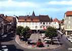 Cpsm Haguenau (67)  Place De La République , Animée , Voitures ( Ds , 2 Cv .. ), Commerces ... - Haguenau