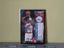 Philadelphia 76ers, 94/95- Carte  Basketball - Tim PERRY - N.B.A . N° 175. 2 Scan - Philadelphia 76ers