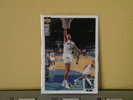 Carte  Basketball US 1992/93/94/95/96 - Dell Curry - N° 30  - 2 Scan - Charlotte Hornets