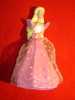 BAINS MOUSSANT / BARBIE 1996 AVEC SA ROBE   / GROSVENOR ENGLAND / TRES BEL ETAT - Barbie