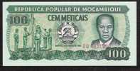 MOZAMBIQUE P130a   100 METICAIS    1983    UNC. - Mozambique