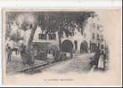 83 - OLLIOULES - LA PLACE DE L'EGLISE - ANIMATION - ATTELAGE EN ARRIERE  - CPA ANTERIEURE A 1904 En N & B - Ed. Bougault - Ollioules