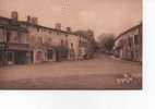 17.817/  PONS - Place St Vivien - Pons