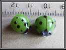 Lot De 2 Perles à La Lampe Coccinelles Vertes Artisanales - Lampwork - Environ 10x13mm - Perlen