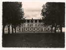 Guérigny (58) : Groupe Scolaire Environ 1950 (animée). - Guerigny