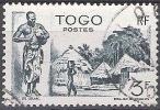 Togo 1947 Michel 204 O Cote (2002) 0.80 Euro Village Et Batteur Cachet Rond - Oblitérés