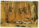 Kenya - Masai Girls Outside The Hut - H708 - Kenia