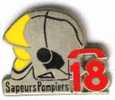 Pin´s SAPEUR POMPIER CASQUE F1 - Bomberos