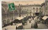 Epinal..Le Marché Couvert Et La Rue D'Arches. - Epinal