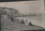 CPA FRANCE 76  Dieppe No 75 L'ESTACADE DES BAINS CLC LIGHT CREASE TO TOP LEFT - Dieppe