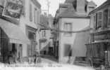 CPA - 63 - MONTAIGUT - Rue Du Pont - 009 - Montaigut