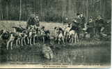 02 - Belle CPA Villers-Cotterêts - La Forêt - Equipage Menier ... Près Javage (chasse, Chasseurs, Meute) - Villers Cotterets