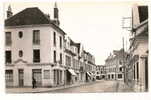 Tournan-en-brie (77) : Rue De Paris Environ  1950 (animée). - Tournan En Brie