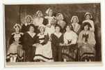 MONTLOUIS. - Carte-photo D´un Groupe De Jeunes Filles( Troupe Théâtrale) - Champigny-sur-Veude