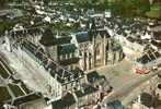 CARTE POSTALE D EVRON - VUE AERIENNE - LA COMMUNAUTE ET LA BASILIQUE - Evron