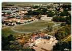 85 - FONTENAY Le COMTE - Vue Aérienne Sur Le Chateau De Terre Neuve Et Le Stade Saint Joseph - Stadium - Dos Scané - Fontenay Le Comte