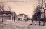 CPA Belle Carte Postale FRANCE AUBERVILLIERS L'avenue Victor Hugo Animée - Aubervilliers