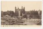 ANGLETERRE  - LONDON - TUCK & SONS - THE TOWER, FROM THE RIVER - BATEAUX - Tower Of London