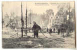 12602 - Exposition De Bruxelles - Incendie Des 14-15 Août 1910 - Vue Vers Le Grand Portique  *pompiers* - Disasters