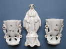 Vierge Et 2 Vases D'église Porcelaine Paris - Otros & Sin Clasificación