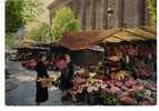 CPM Du Marché Aux Fleurs Place De La Madeleine à Paris - Marchés