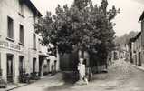 VIRIEU SUR BOURBRE ... LA RUE DE LA MAIRIE - Virieu