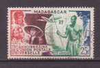 COLONIES.MADAGASCAR.PA N°72.75 Eme ANNIVERSAIRE DE L UNION POSTALE UNIVERSELLE Oblitéré - Otros & Sin Clasificación