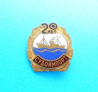 SUDOIMPORT Moscow - Russia Shipping Company Vintage Enamel Pin Badge Compagnie Maritime Compagnia Di Navigazione Ship - Andere & Zonder Classificatie