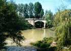 CPSM. FLEURANCE. LE PONT SUR LE GERS. DATEE 1980. FLAME. - Fleurance