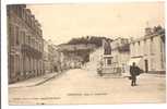 52 -  JOINVILLE  -  Rue Du Grand-Pont   - Petite Animation - Joinville