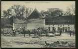 89 FLOGNY /la Cour De La Ferme Du Château / - Flogny La Chapelle